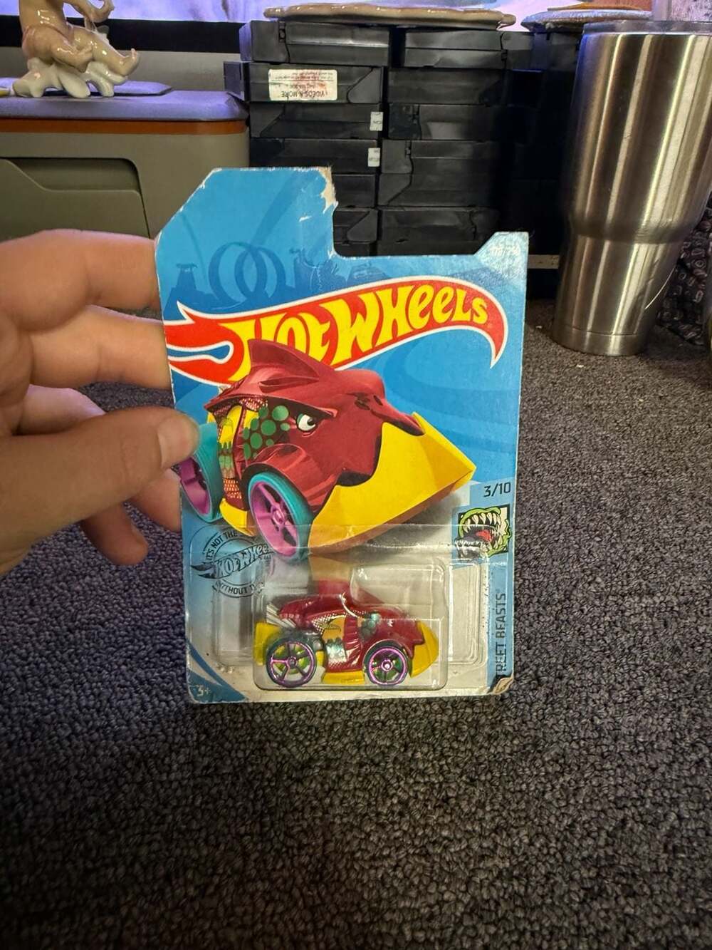 Hot Wheels Street Beasts Piranha Terror 3/10 Diecast Car